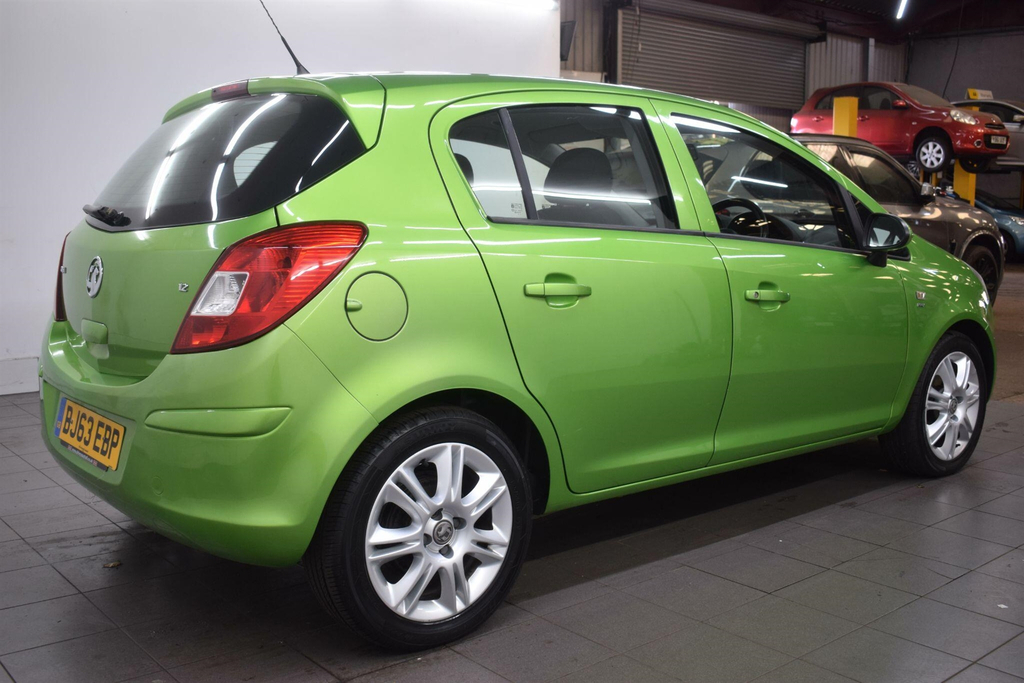 Vauxhall Corsa 1.2 16V Energy Euro 5 Ac Green #2