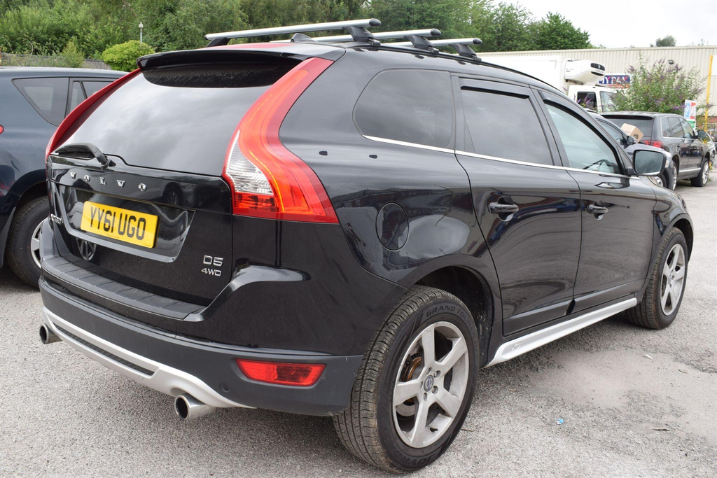 Volvo XC60 2.0 D3drive R-design Suv Euro 5 Black #16