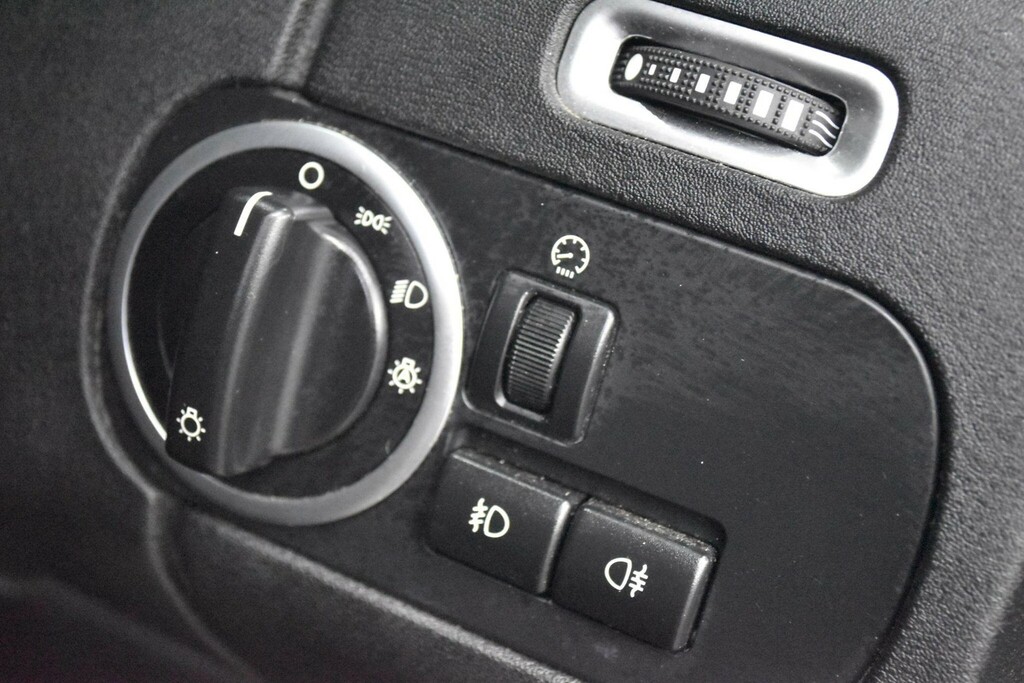 Land Rover Discovery 2016 2.0 Td4 Hse Suv 4Wd Euro 6 Grey #53