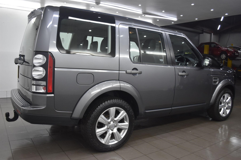 Land Rover Discovery 2016 2.0 Td4 Hse Suv 4Wd Euro 6 Grey #7