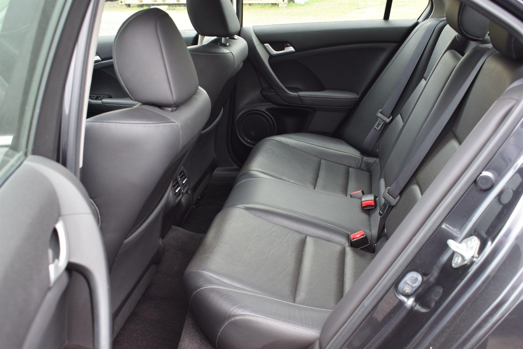 Honda Accord Saloon 2.2 I-dtec Es Gt Euro 5 201262 Black #27
