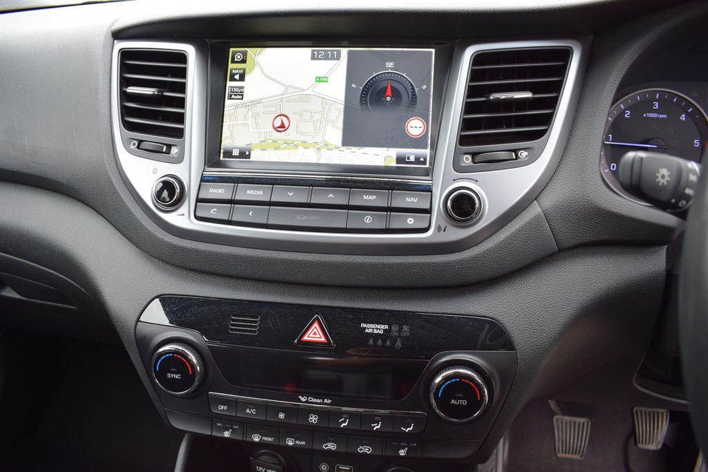 Hyundai Tucson 1.7 Crdi Blue Drive Se Nav Euro 6 Ss Grey #4