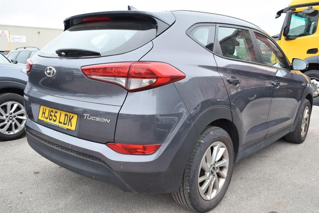 Hyundai Tucson 1.7 Crdi Blue Drive Se Nav Euro 6 Ss Grey #2
