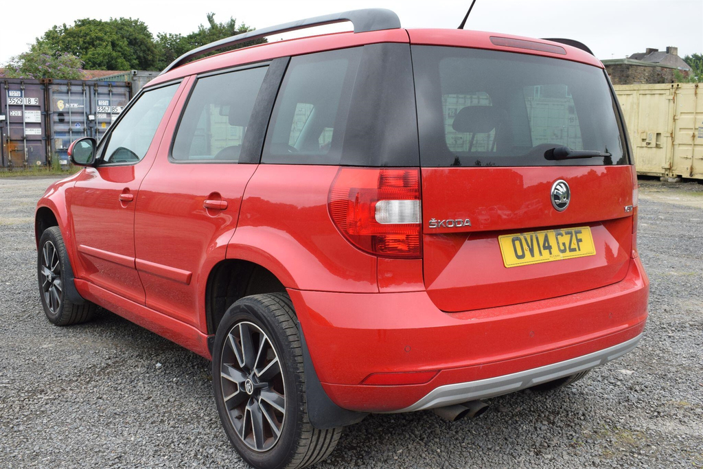 Skoda Yeti Suv 1.2 Tsi S Outdoor Euro 5 201414 Silver #12