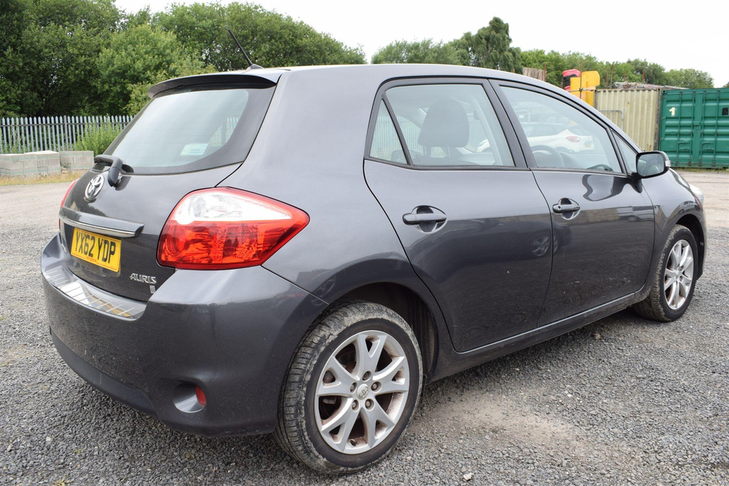 Toyota Auris 1.8 Vvt-h T4 Cvt Euro 5 Ss White #10