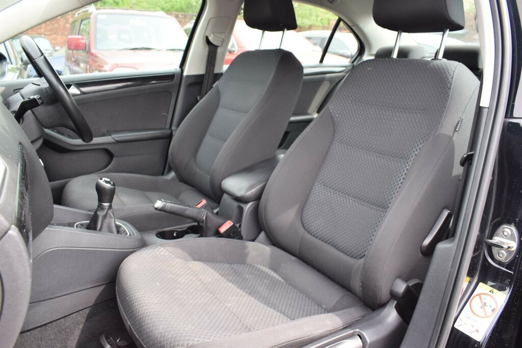 Volkswagen Jetta 1.4 Tsi Se Saloon Dsg Euro 5 160 Ps Red #12