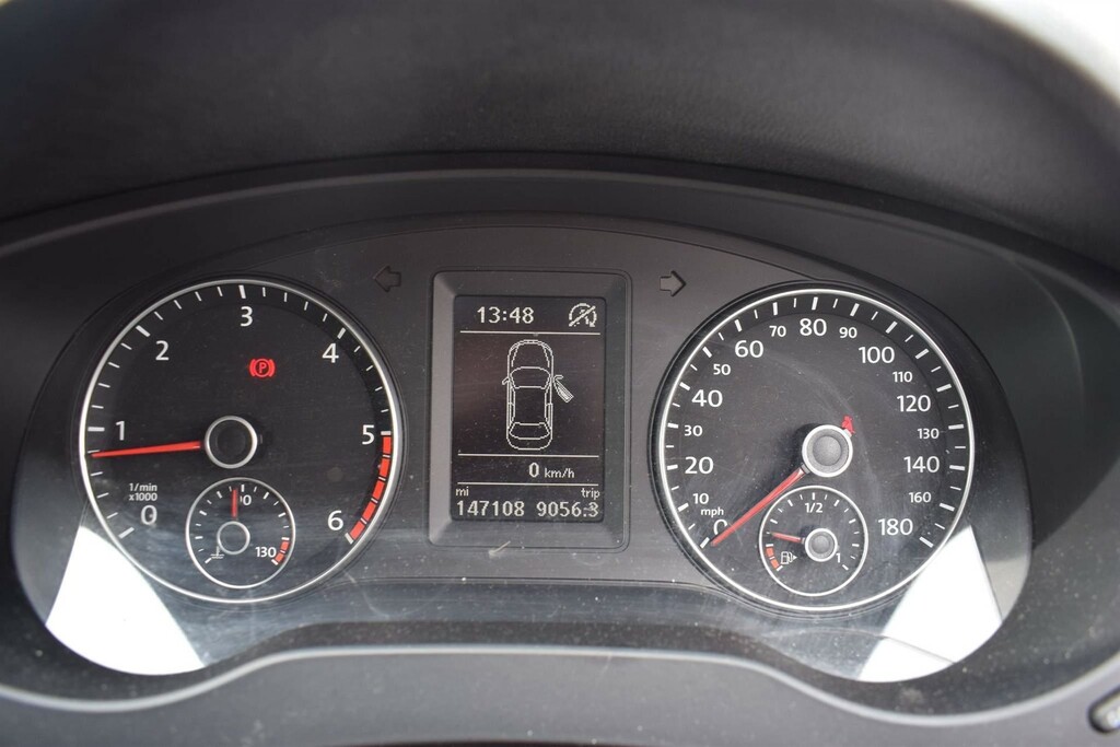 Volkswagen Jetta 1.4 Tsi Se Saloon Dsg Euro 5 160 Ps Red #23