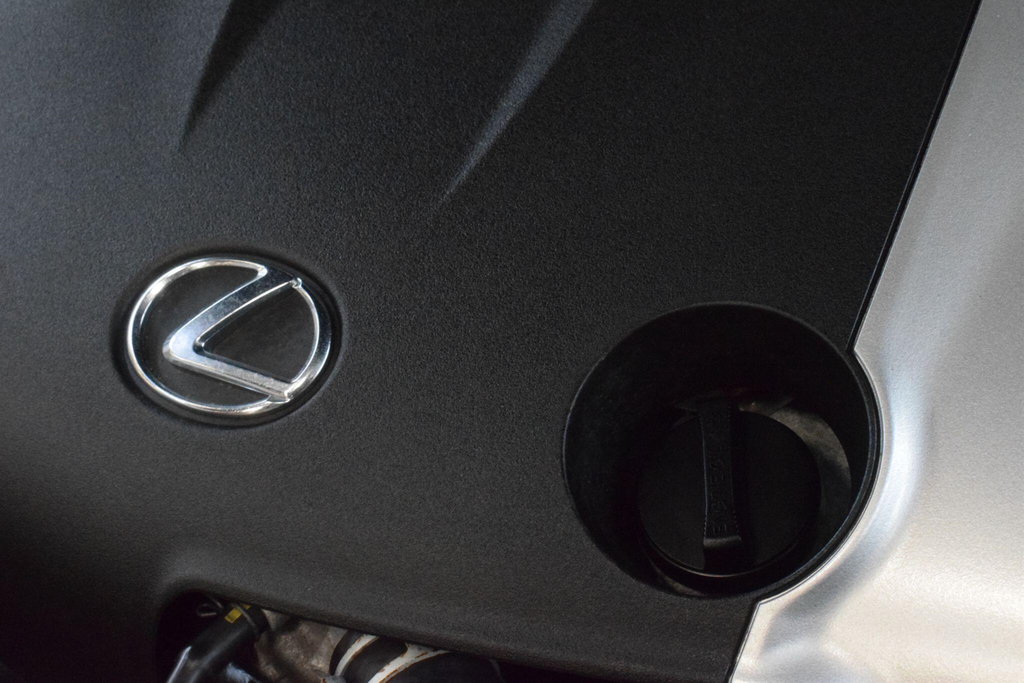 Lexus GS Luxury White #43