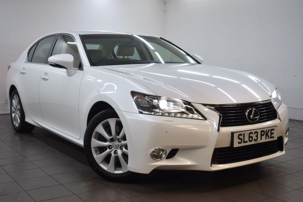 Lexus GS Luxury White #19