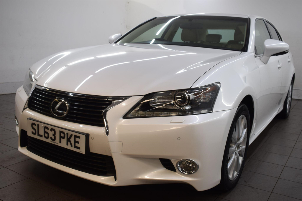Lexus GS Luxury White #26