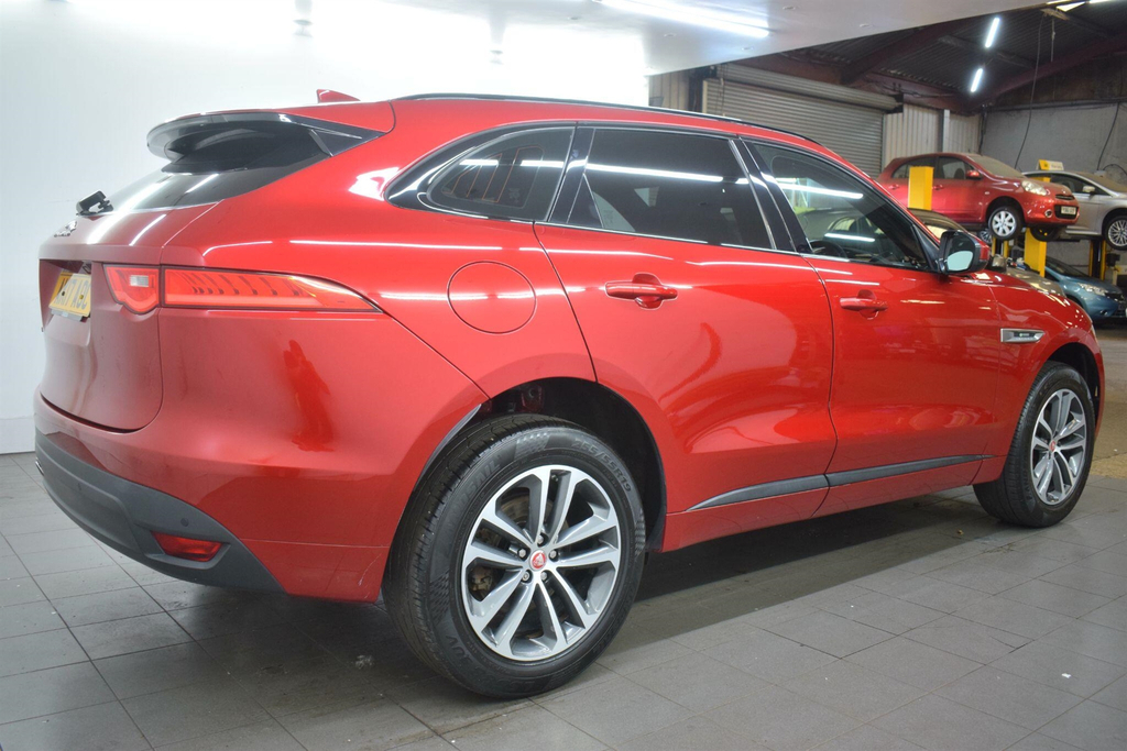 Jaguar F-Pace 2.0 D165 R-sport Euro 6 Ss Red #2