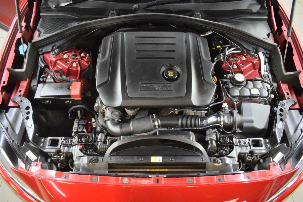 Jaguar F-Pace 2.0 D165 R-sport Euro 6 Ss Red #4
