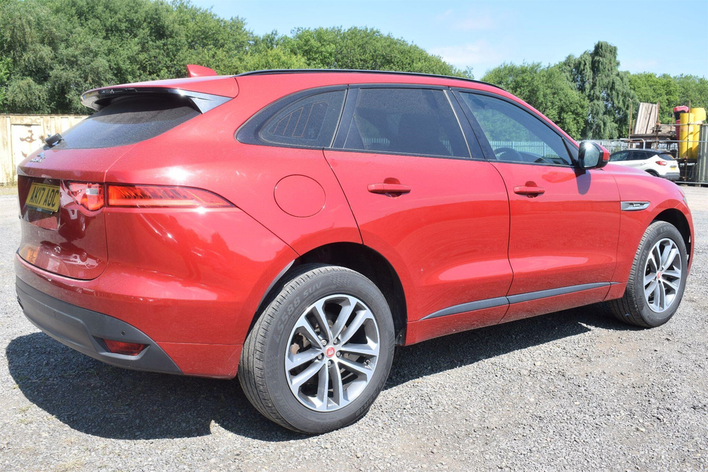Jaguar F-Pace 2.0 D165 R-sport Euro 6 Ss Red #2