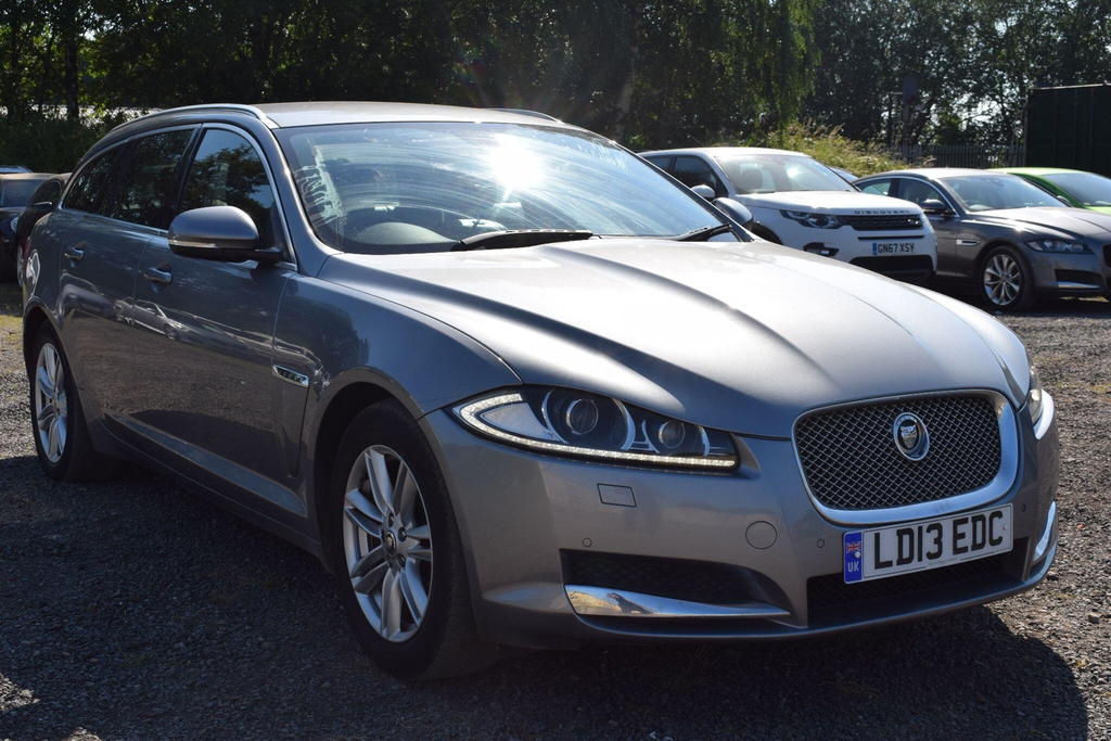 Jaguar XF Estate 2.2D Sport Sportbrake Euro 5 Ss White #11