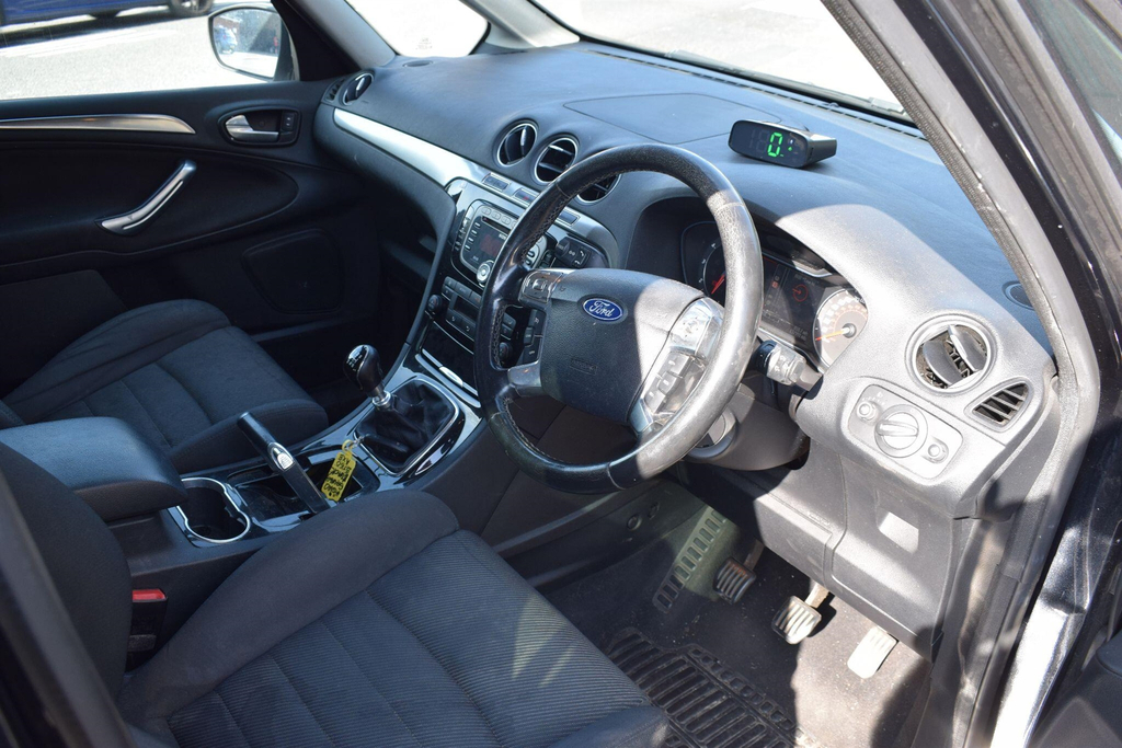 Ford Galaxy 2.0 Tdci Titanium X Euro 4 Black #3