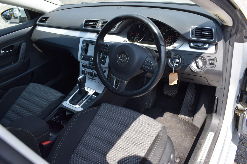 Volkswagen CC 2.0 Tdi Bluemotion Tech Dsg Euro 5 Ss Silver #3
