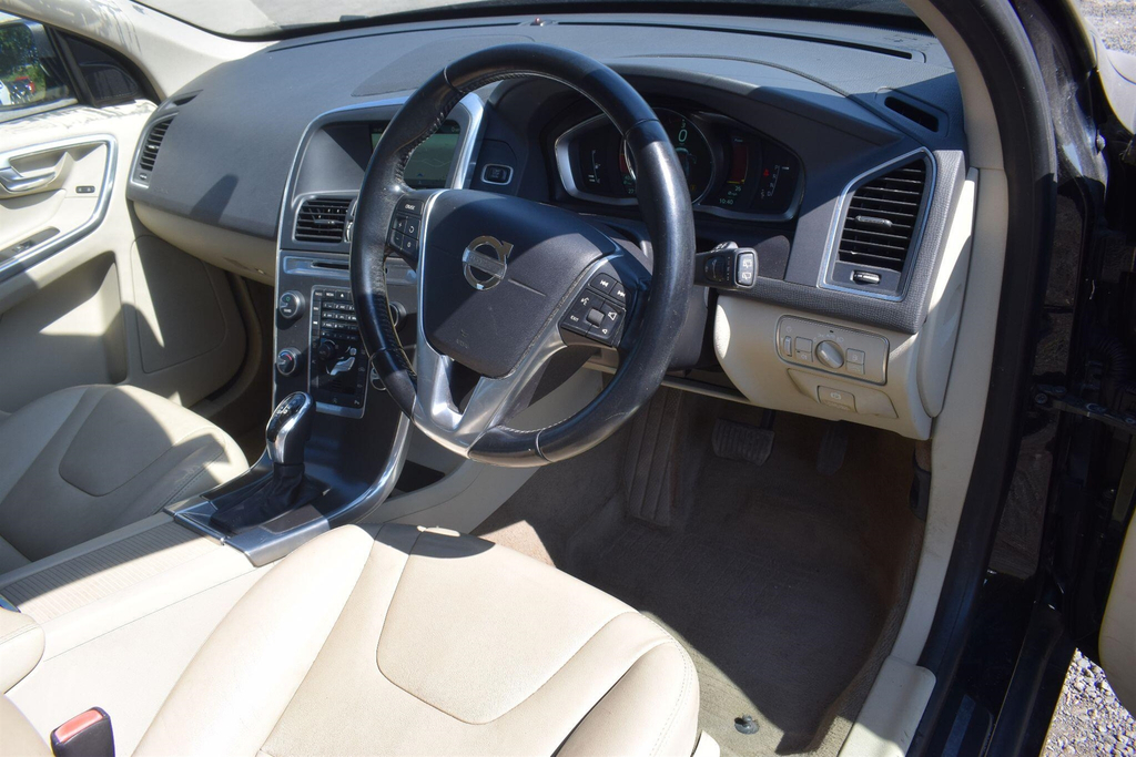 Volvo XC60 2.0 D4 Se Lux Nav Geartronic Euro 6 Ss Black #3