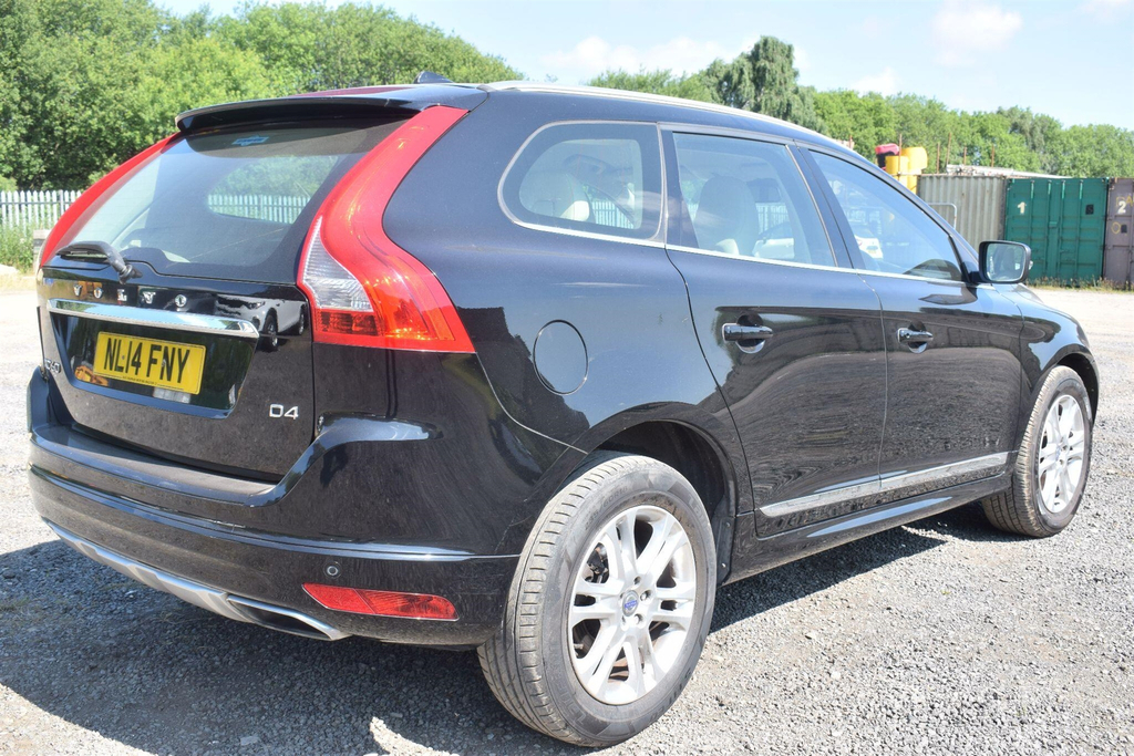 Volvo XC60 2.0 D4 Se Lux Nav Geartronic Euro 6 Ss Black #2