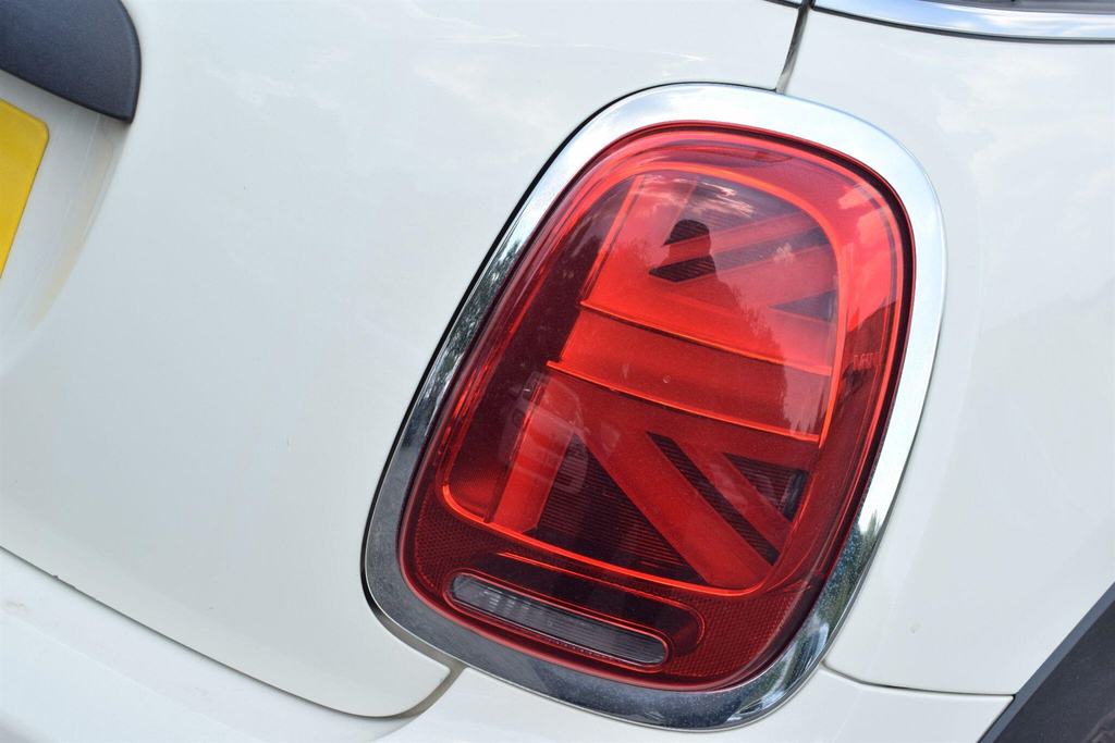Mini Hatch 1.5 One Classic Euro 6 Ss GD68AUH White #6