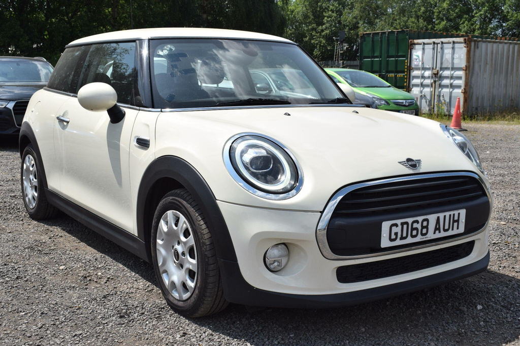 Mini Hatch 1.5 One Classic Euro 6 Ss White