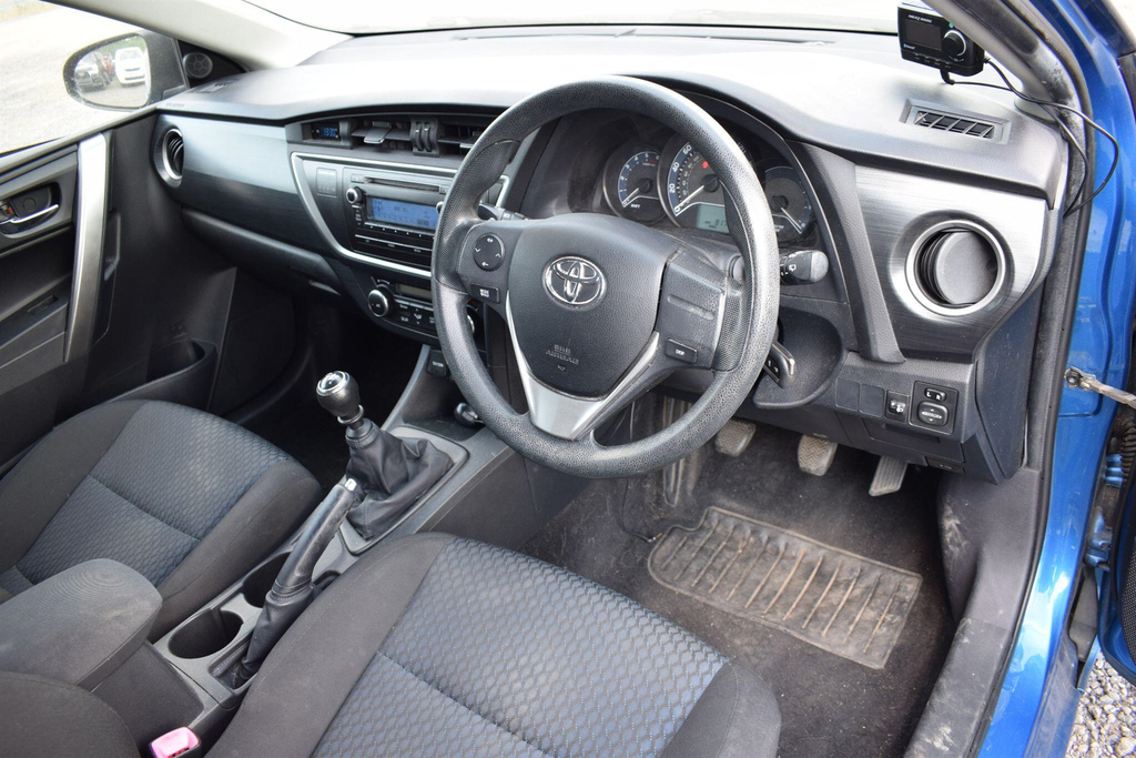Toyota Auris 1.4 D-4d Active Euro 5 Ss Blue #3