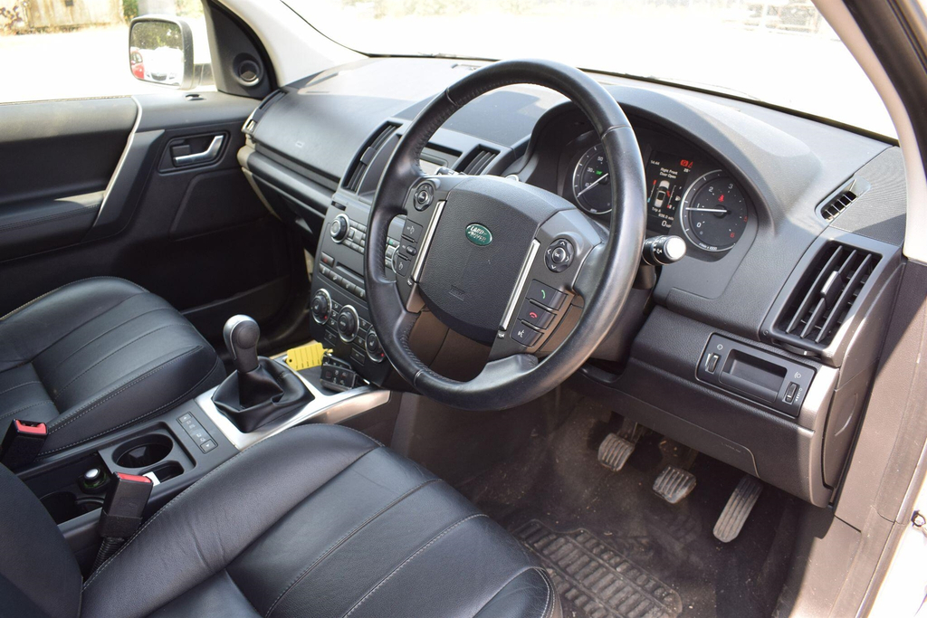 Land Rover Freelander 2 2.2 Td4 Gs 4Wd Euro 5 Ss White #3