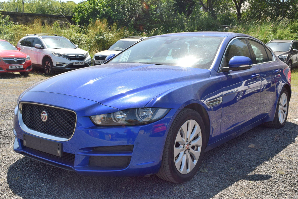 Jaguar XE 2.0D Prestige Euro 6 Ss Blue #5