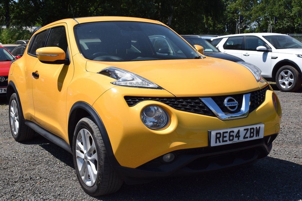 Nissan Juke Tekna White #5