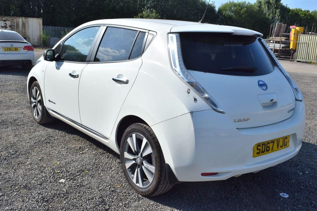 Nissan Leaf 30Kwh Tekna Red #11