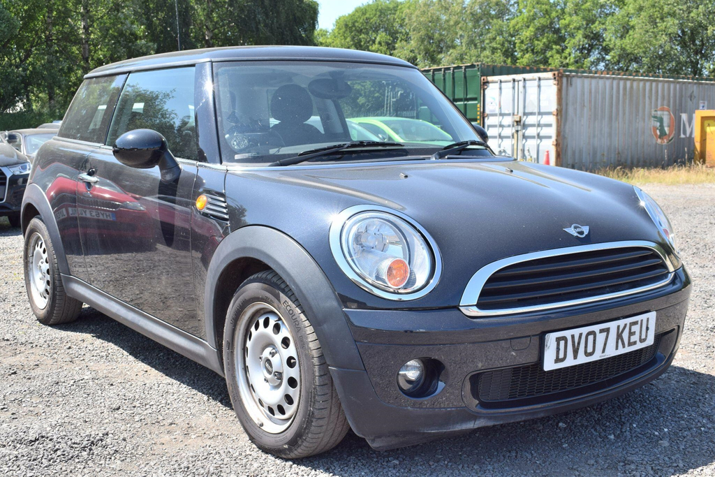 Mini Hatch 1.6 Cooper S Hatchback Euro 4 1 Silver #1