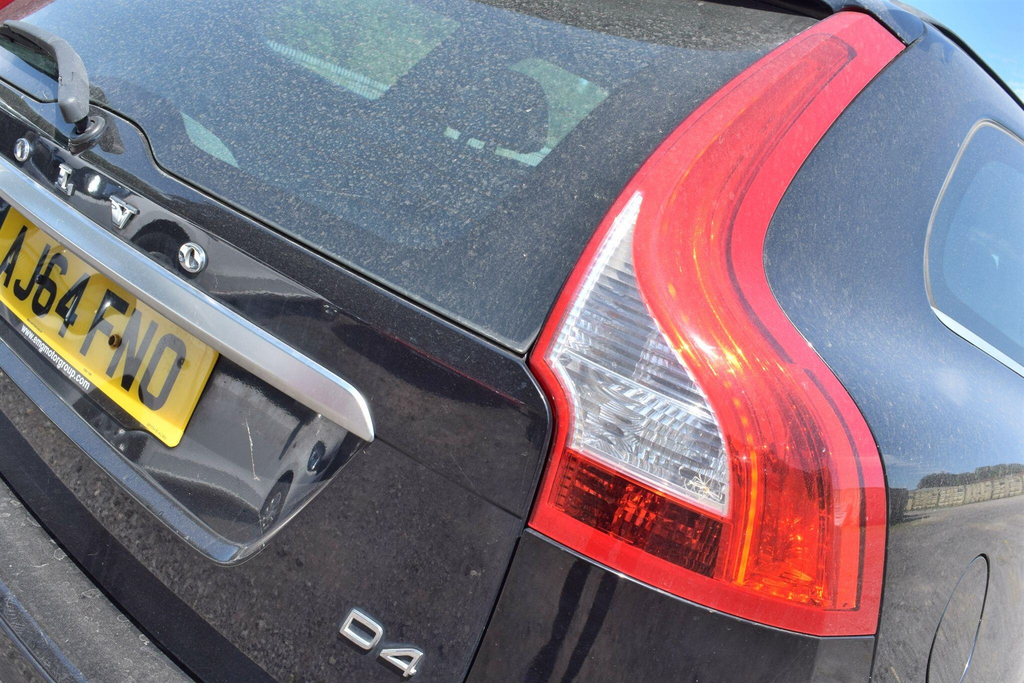 Volvo XC60 2.0 D4 R-design Euro 6 Ss Black #5