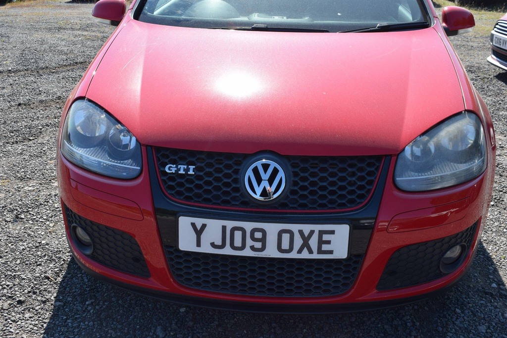 Volkswagen Golf 2.0 Gti Black #15