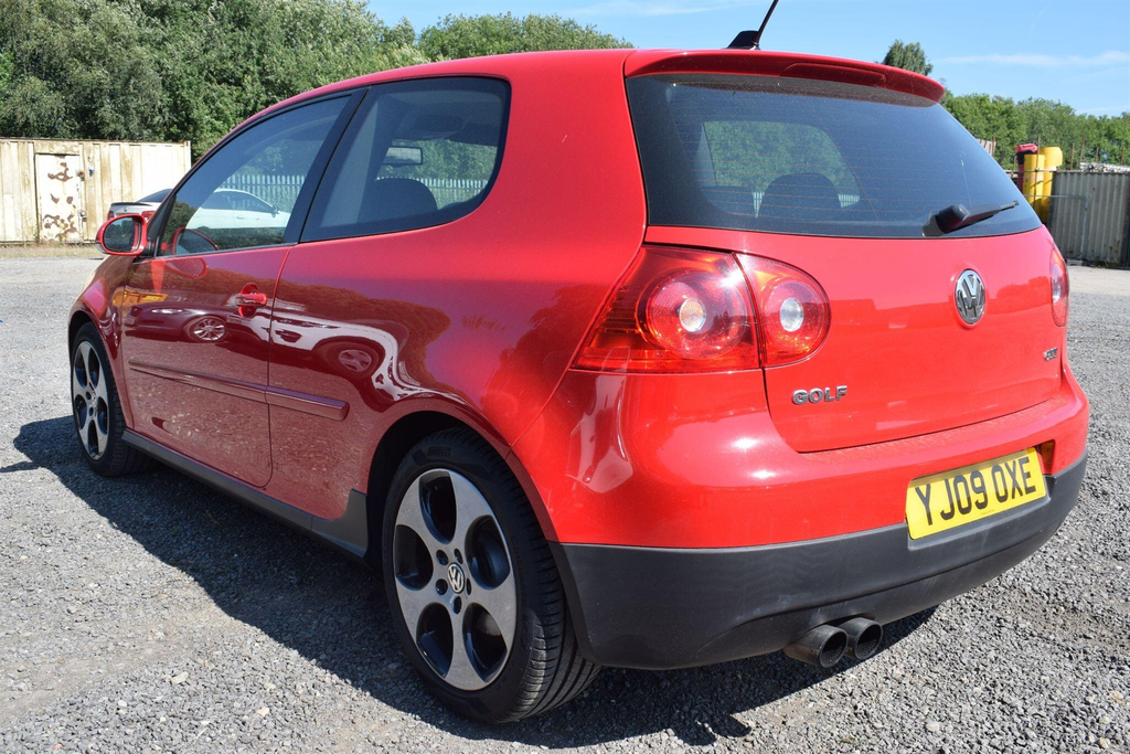 Volkswagen Golf 2.0 Gti Black #19