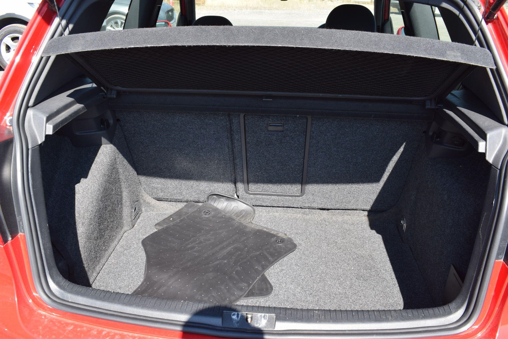 Volkswagen Golf 2.0 Gti Black #32