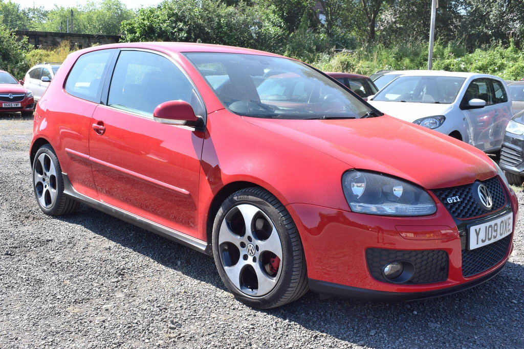 Volkswagen Golf 2.0 Gti Black #1
