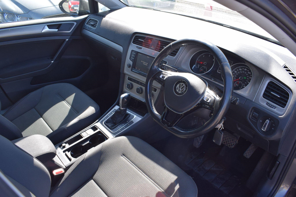 Volkswagen Golf 1.6 Tdi Bluemotion Tech Se Dsg Euro 6 Ss CX65JUE Grey #3
