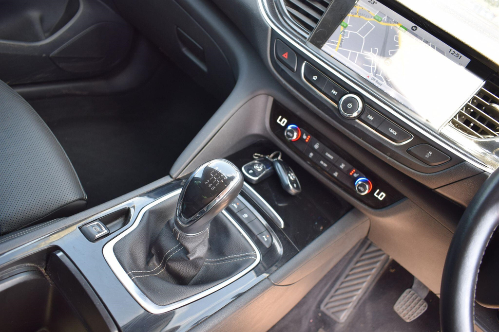 Vauxhall Insignia Insignia Tech Line Nav Ecotec D Red #20