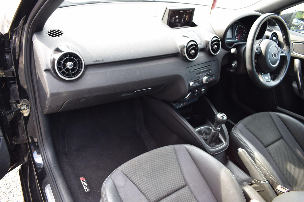 Audi A1 1.4 Tfsi Sport Red #18