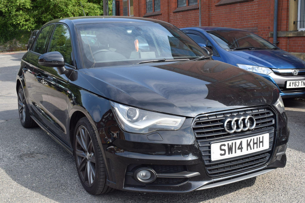 Audi A1 1.4 Tfsi Sport Red #9