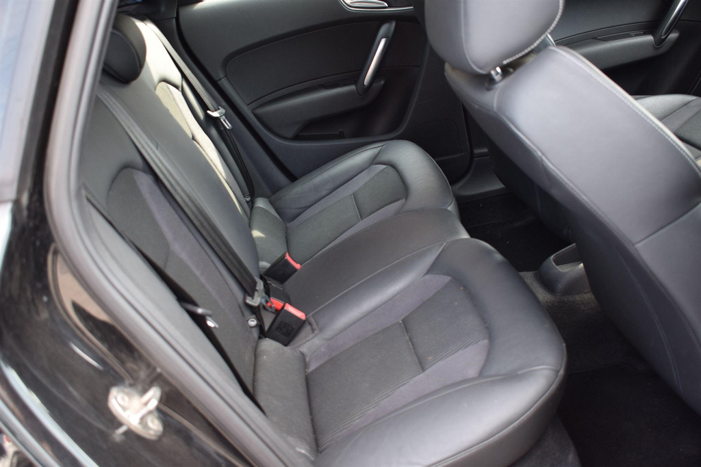 Audi A1 1.4 Tfsi Sport Red #21