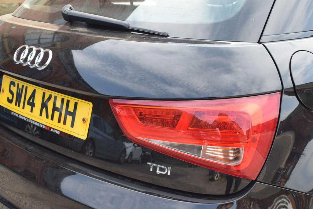 Audi A1 1.4 Tfsi Sport Red #11