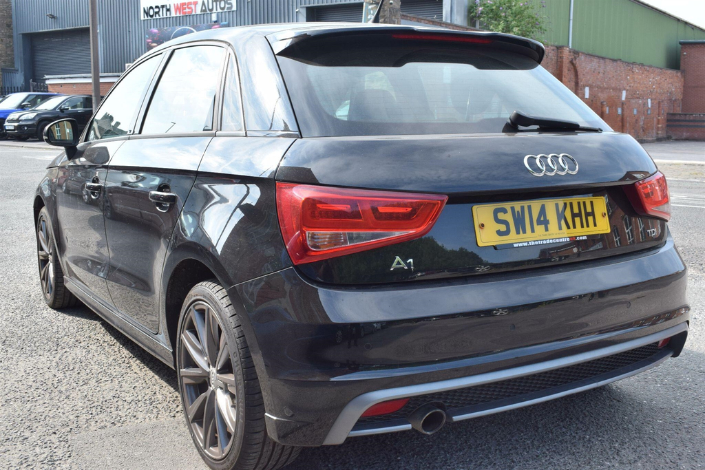Audi A1 1.4 Tfsi Sport Red #7