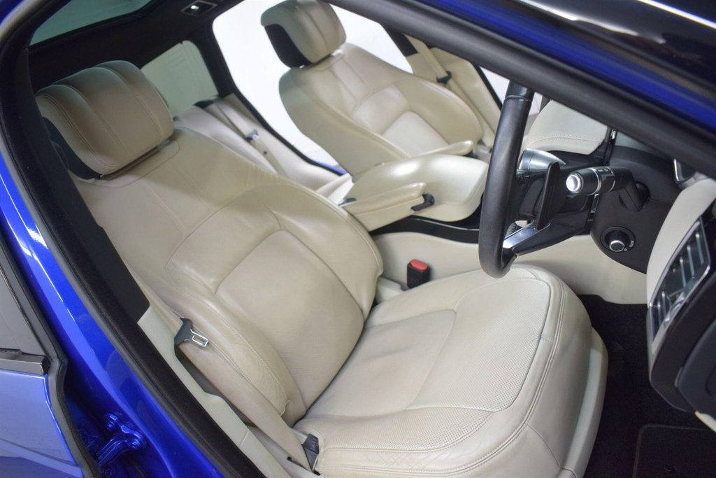 Land Rover Range Rover Vogue Red #41