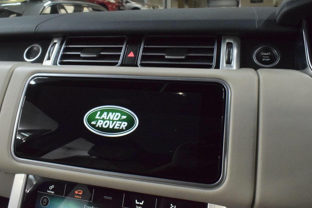 Land Rover Range Rover Vogue Red #35