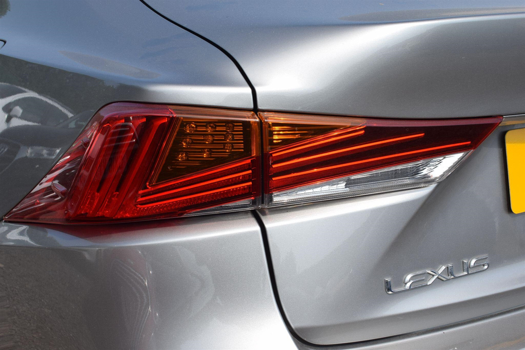 Lexus IS 2.5 300H Advance E-cvt Euro 6 Ss  #18