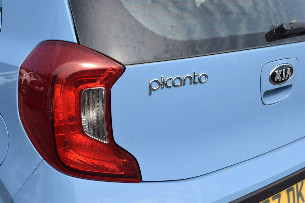 Kia Picanto Picanto X-line White #8