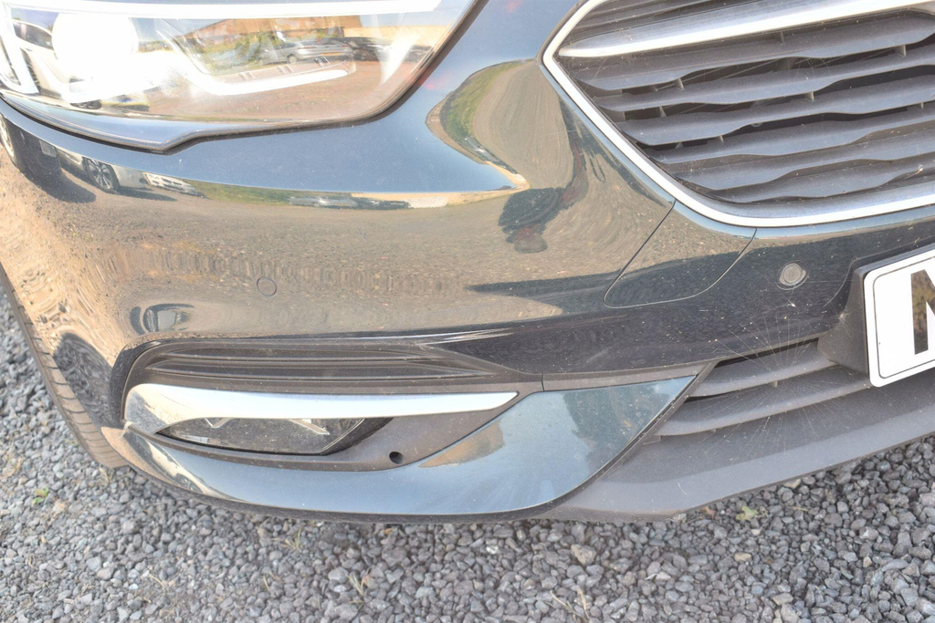 Vauxhall Insignia Estate Green #7