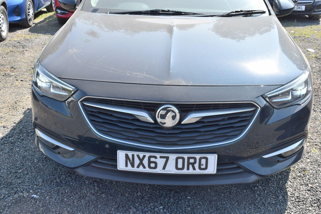 Vauxhall Insignia Estate Green #8