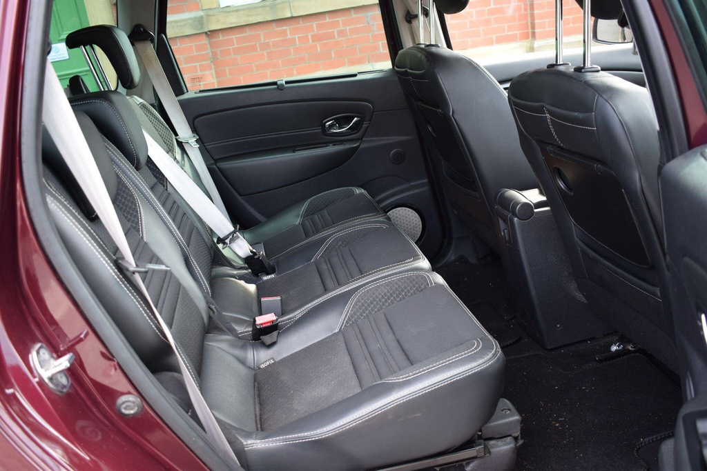 Renault Grand Scenic Dynamique Tomtom Blue #20