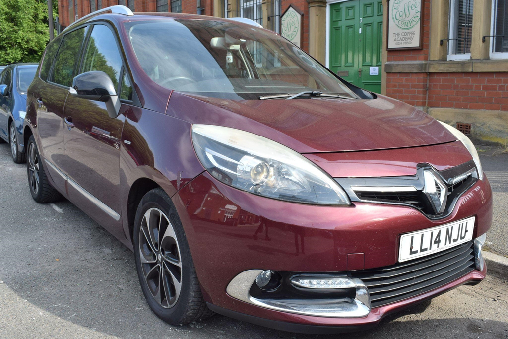 Renault Grand Scenic 1.6 Dci Dynamique Tomtom Euro 5 Ss Red